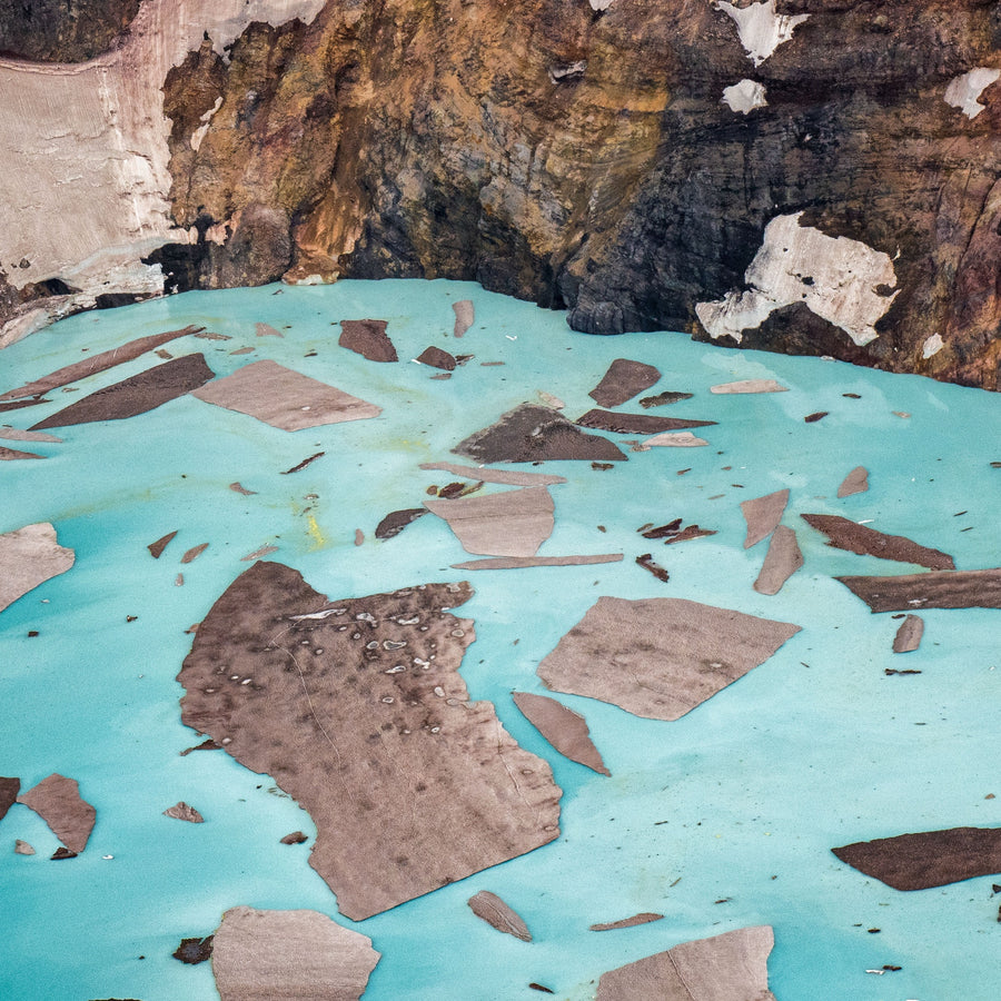 Malyi Semyachik Volcanic Lake, Kamchatka